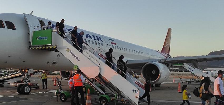 Gazipaşa-Alanya Kish Air’in ilk seferini karşıladı