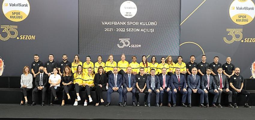VakıfBank’ta 35’inci sezonun perdesi yeni zaferler için açıldı