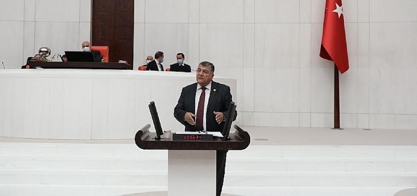Milletvekili Sındır, “AKP iktidarında çiftçilerin borcu 83 kat, vatandaşın borcu 139 kat arttı”
