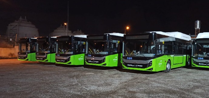 5 körüklü otobüs Büyükşehir’e teslim edildi