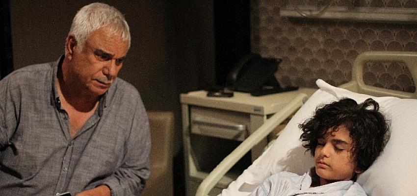 Başrollerinde Halil Ergün ve Erkan Petekkaya’nın yer aldığı Dedemin Gözyaşları filminin ilk teaseri  yayınlandı