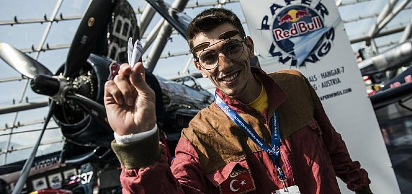 Red Bull Paper Wings ile ‘Kâğıt uçak pilotları’ Kalkışa Hazırlanıyor