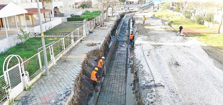 Aydın Büyükşehir Belediyesi, Kuşadası’nda Önemli Bir Altyapı Çalışması Daha Gerçekleştiriyor