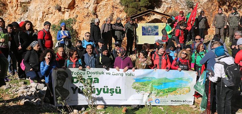 Büyükşehir Belediyesi Topçu Dostluk ve Barış Yolu’nda Doğa Yürüyüşü Düzenlendi