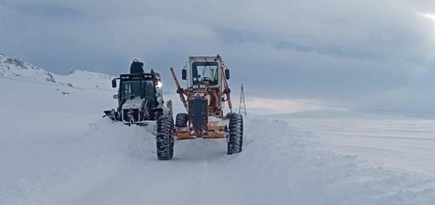 Van Büyükşehir Belediyesi’nden karla mücadele seferberliği