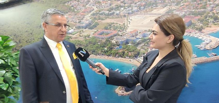 Başkan Topaloğlu, EMITT Fuarında Gazetecilere Açıklamalarda Bulundu