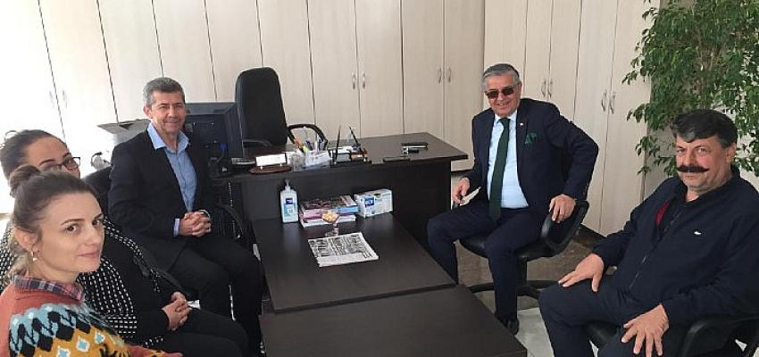 Başkan Topaloğlu’ndan Esnaf Odası Başkanı Ünsal’a Ziyaret
