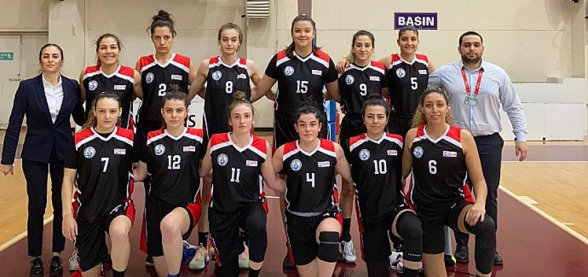 Burhaniye Belediyespor Kadın Basketbol Takımı Play-Off’ta