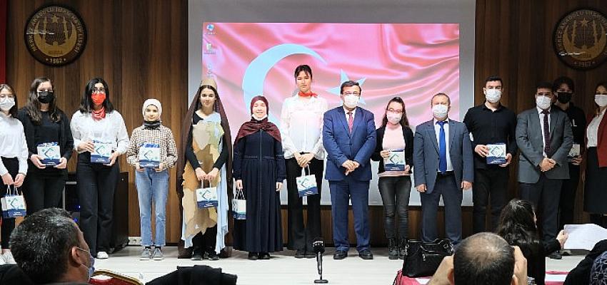 İstiklal Marşını güzel okuma yarışmasının kazananı belli oldu