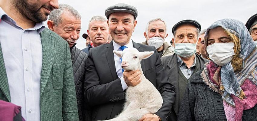 İzmir Büyükşehir Belediyesi’nden çiftçilere ücretsiz danışmanlık hizmeti