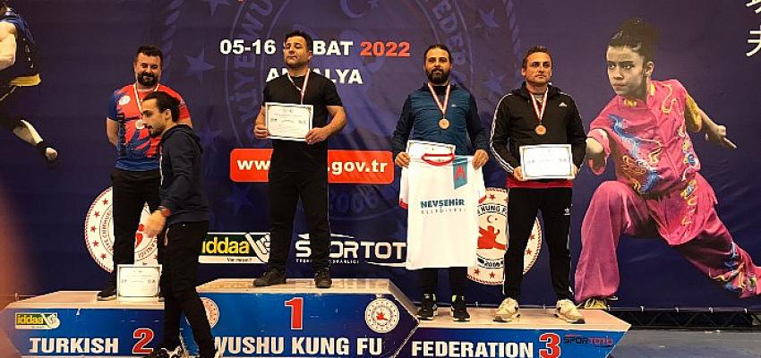 Sporcularımız Türkiye Wushu Kung Fu Şampiyonası’ndan 10 Madalya İle Dönüyor