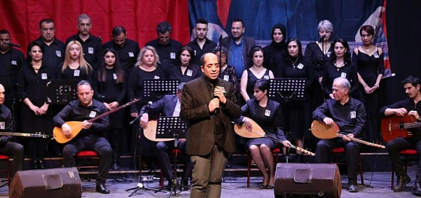 Aydın Büyükşehir Belediyesi Etkinliğinde Dostları Aşık Veysel’i Unutmadı