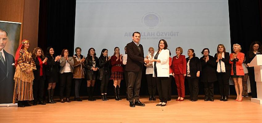 Başkan Abdullah Özyiğit’e “Eşitlik Ödülü”