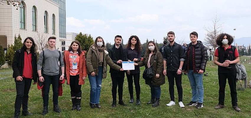 Bursa Teknik Üniversitesi ile Yıldırım Mesleki ve Teknik Anadolu Lisesi ortaklaşa Fidan Dikme Etkinliği Gerçekleştirdi.
