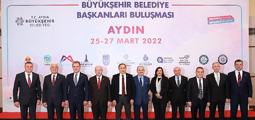 CHP’li 11 Büyükşehir Belediye Başkanı Aydın’da buluştu