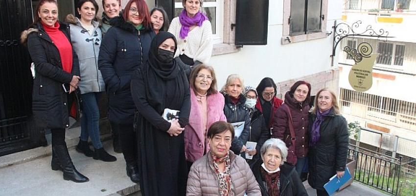 Kadın ve Sosyal Politikalar Merkezi’nin ilk etkinliğine Yazar Handan Gökçek konuk oldu