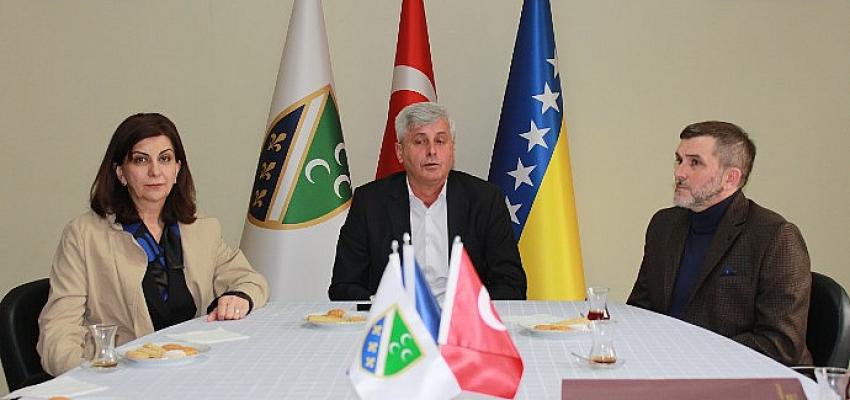 Milli Boşnak Konseyi Başkanı Jasmina Baltiç Curiç’den  İzmir Bosna Sancak Derneği’ne ziyaret