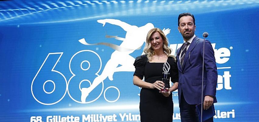McDonald’s Türkiye’den “Kırmızı – Beyaz Kadınlar” Ödülü!