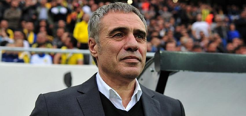 Tivibu Spor’un konuğu Ersun Yanal:  “Fenerbahçe için göreve her zaman hazırım”