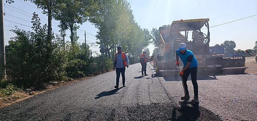 Salim Dervişoğlu Caddesi asfaltlanıyor