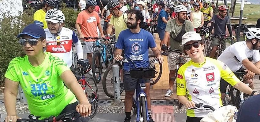 Dokuz Eylül Rotary’den Bisiklet Şenliği