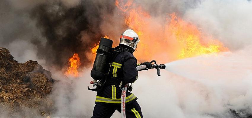 Yangın Anında Maruz Kalınan Duman ve Kimyasallar İtfaiyecileri Tehdit Ediyor