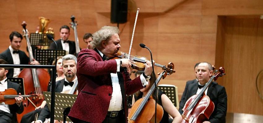 Başkent Kültür Yolu Festivali’nde Ankaralılar Müzikle Dolu Bir Gece Yaşadı