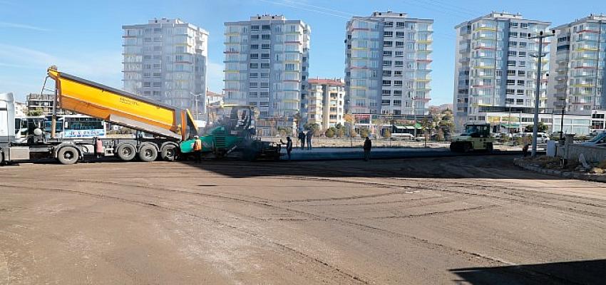 Cevher Dudayev Mahallesinde Sıcak Asfalt Serimi Devam Ediyor