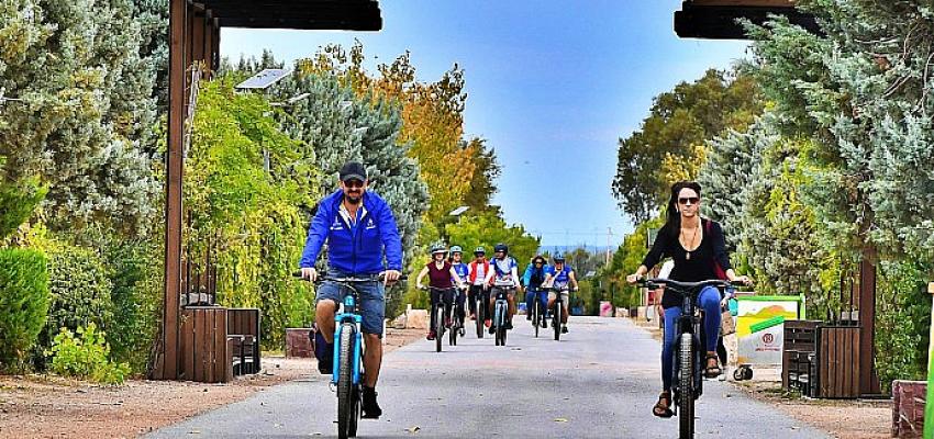 İzmir Bisiklet Turizmi Konferansı için kısa listede
