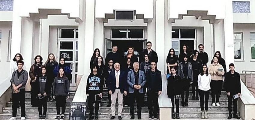 Tes-iş Anadolu Lisesi Sait Faik Yazarlık Mektebi Başladı
