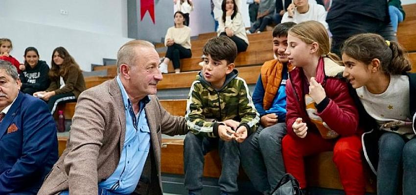 Didim Belediye Başkanı Ahmet Deniz Atabay Didimli Gençlerle Buluştu