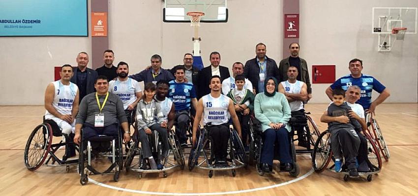 Mavi beyazlılar, Gazişehir Gaziantep’i farklı yendi