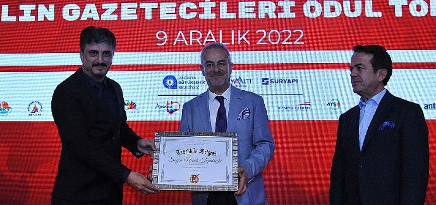 Antalya Gazeteciler Cemiyetince AGC’den Kemer Belediyesi’ne teşekkür plaketi