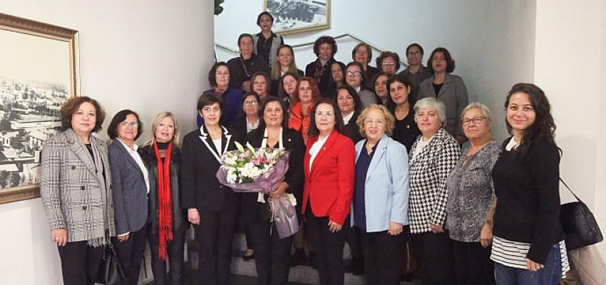 Cumhuriyet Halk Partili Kadınlardan Başkan Çerçioğlu’na Ziyaret