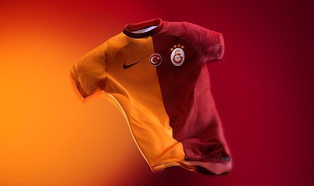 Galatasaray'Ä±n ParÃ§alÄ± FormasÄ± Yeniden Sahalarda