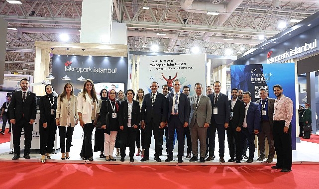 Türkiye'nin Derin Teknoloji Merkezi Teknopark İstanbul IDEF'23'de yeni anlaşmalara imza attı